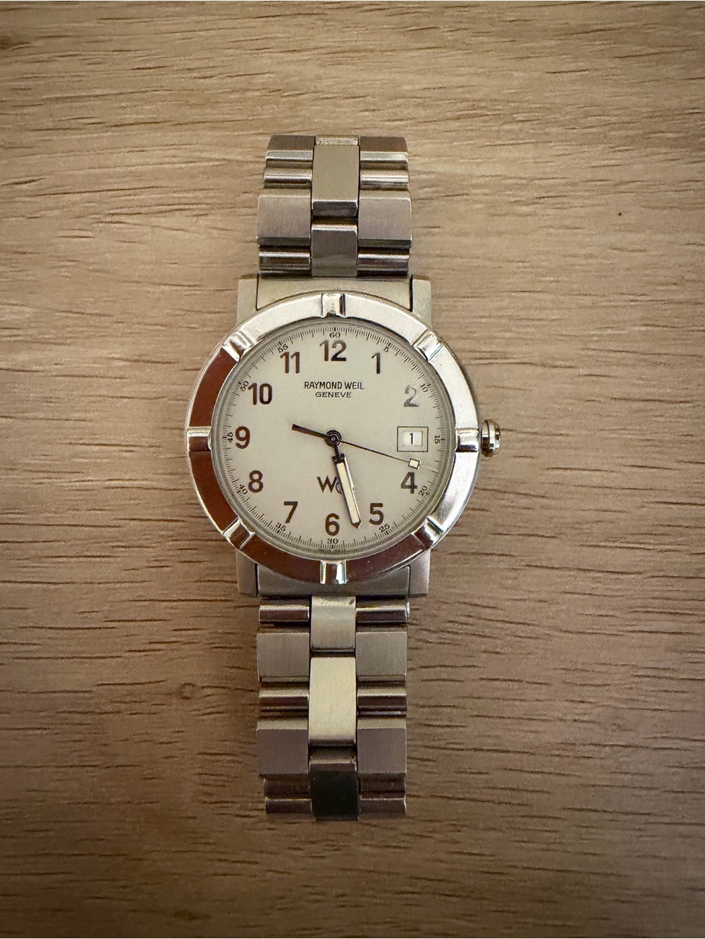 Vintage 1990s Raymond Weil W1 6120 Swiss Made Mens Watch Signed Band New Battery - Picture 3 of 5